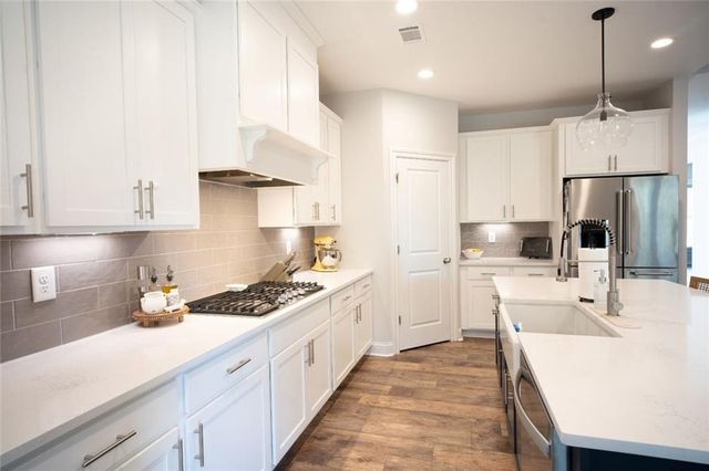 6165 Namon Wallace Drive, Cumming, GA 30028