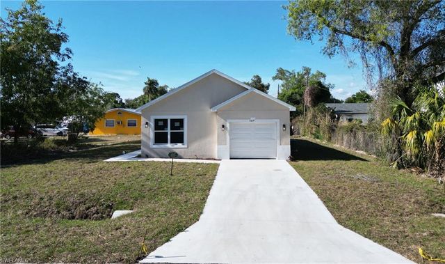 2173 Mitchell CT, Fort Myers, FL 33916