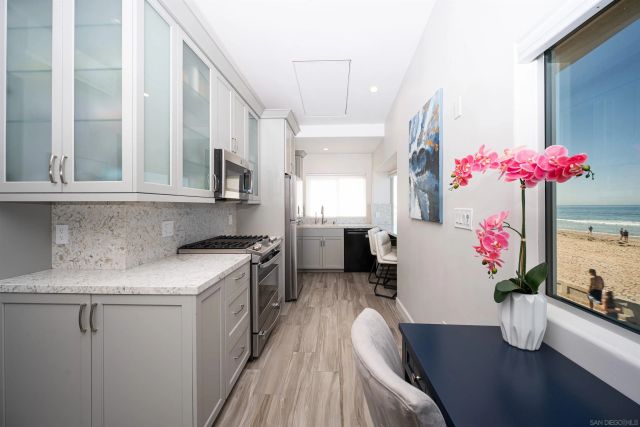 3443 Ocean Front Walk K, San Diego, CA 92109