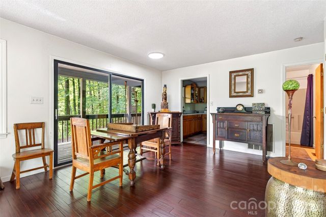1828 McKenzie Way S, Old Fort, NC 28762