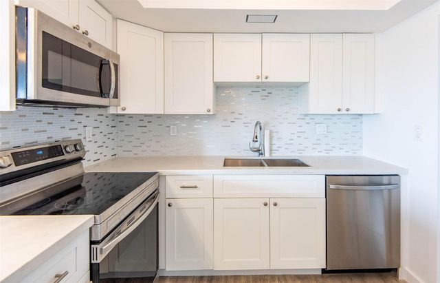 651 Pine Drive 306, Pompano Beach, FL 33060