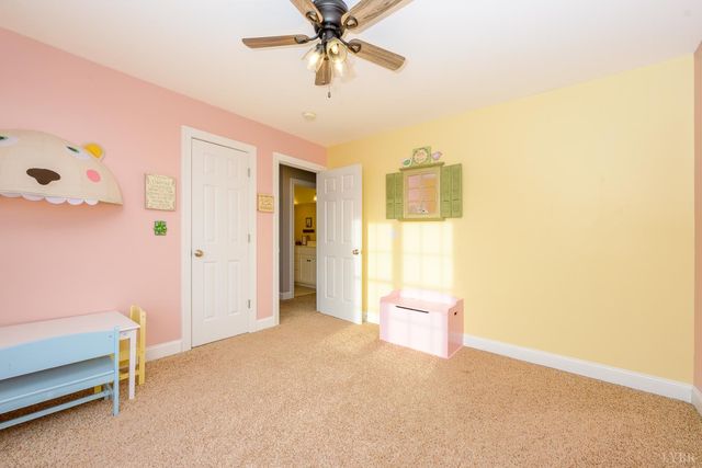 7585 Peaks Road, Bedford, VA 24523