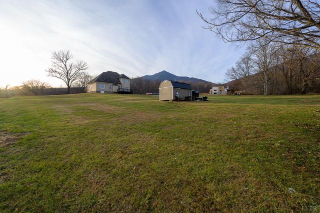 7585 Peaks Road, Bedford, VA 24523