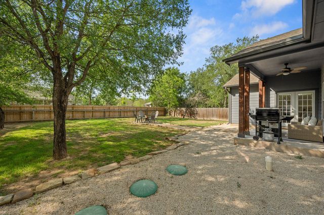 139 Waikakaaua DR, Bastrop, TX 78602