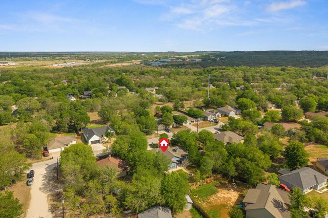 139 Waikakaaua DR, Bastrop, TX 78602