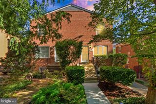 1119 16TH ST S, Arlington, VA 22202