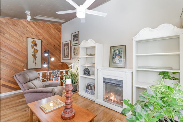 3734 Perry Avenue N, Robbinsdale, MN 55422