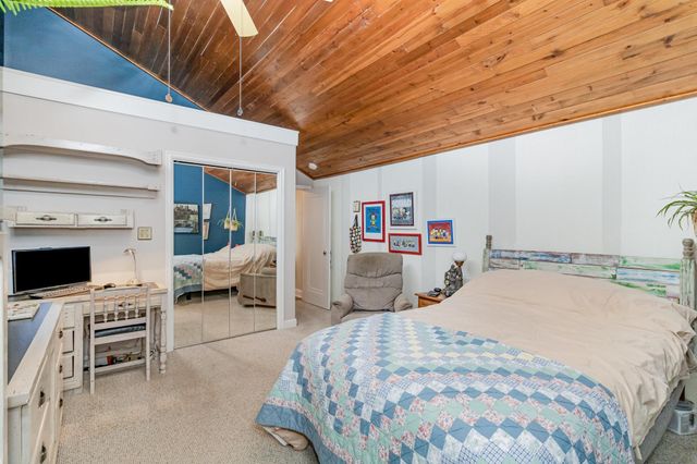 3734 Perry Avenue N, Robbinsdale, MN 55422