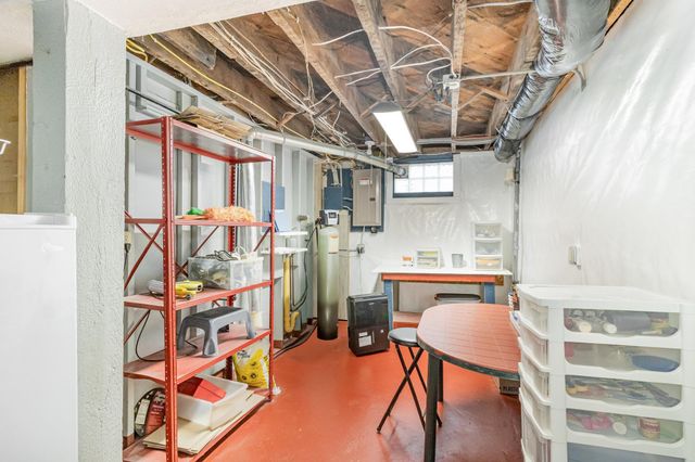 3734 Perry Avenue N, Robbinsdale, MN 55422