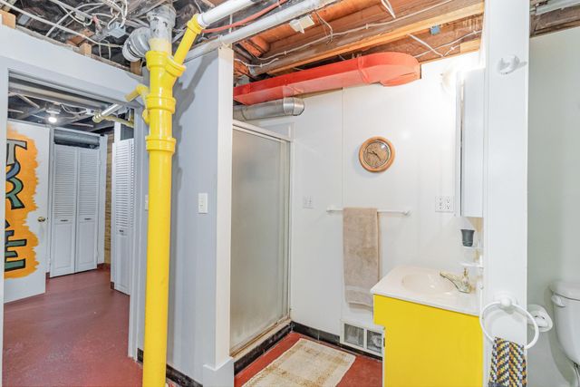 3734 Perry Avenue N, Robbinsdale, MN 55422