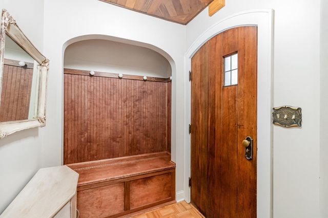 3734 Perry Avenue N, Robbinsdale, MN 55422