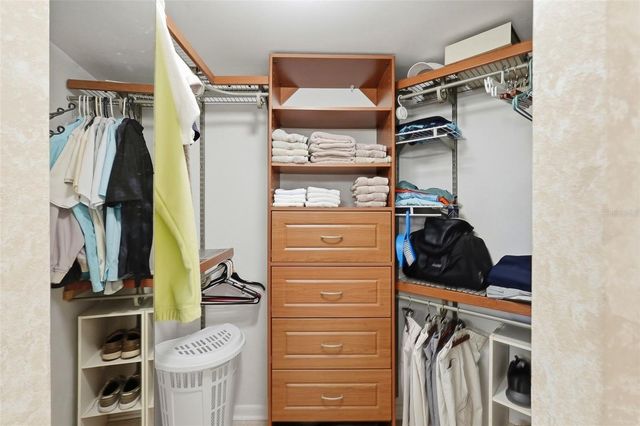 6077 BAHIA DEL MAR BOULEVARD 123, St Petersburg, FL 33715