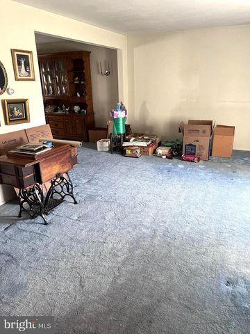 25 BRAVER DR, Hamilton, NJ 08610