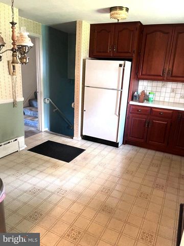 25 BRAVER DR, Hamilton, NJ 08610