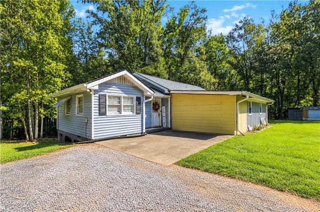 711 Pine Shadows Drive, Dallas, GA 30157