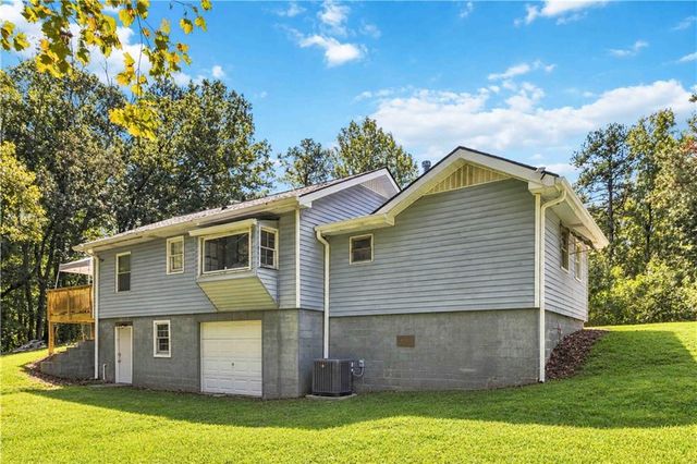 711 Pine Shadows Drive, Dallas, GA 30157