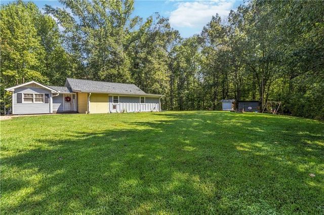 711 Pine Shadows Drive, Dallas, GA 30157