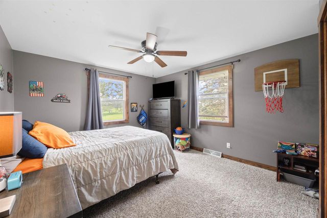 8440 COUNTY ROAD B, Amherst, WI 54406