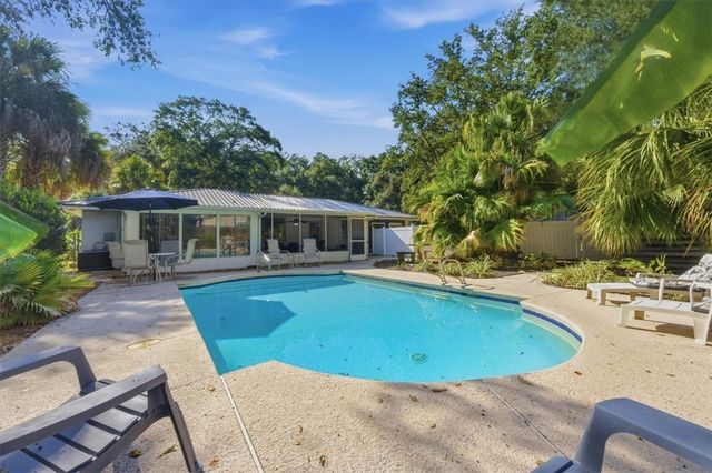 128 Druid Oaks Lane, St Simons Island, GA 31522