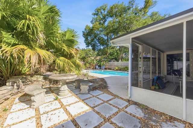 128 Druid Oaks Lane, St Simons Island, GA 31522