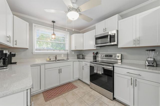 128 Druid Oaks Lane, St Simons Island, GA 31522