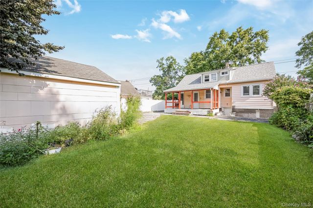 442 Cedar Street, Uniondale, NY 11553