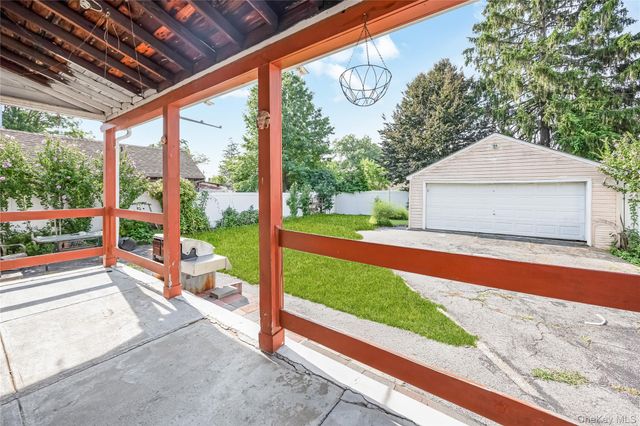 442 Cedar Street, Uniondale, NY 11553