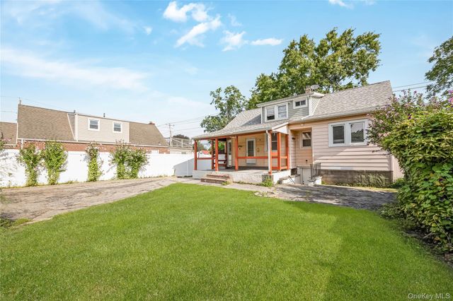 442 Cedar Street, Uniondale, NY 11553