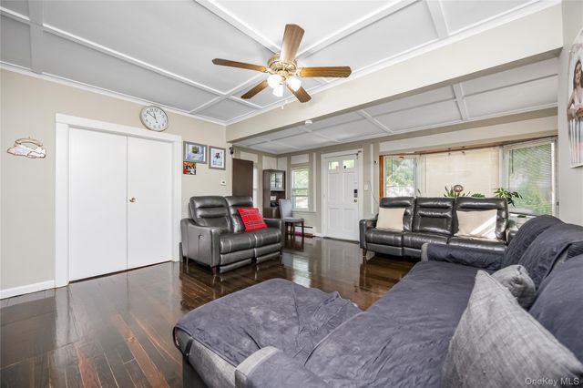 442 Cedar Street, Uniondale, NY 11553