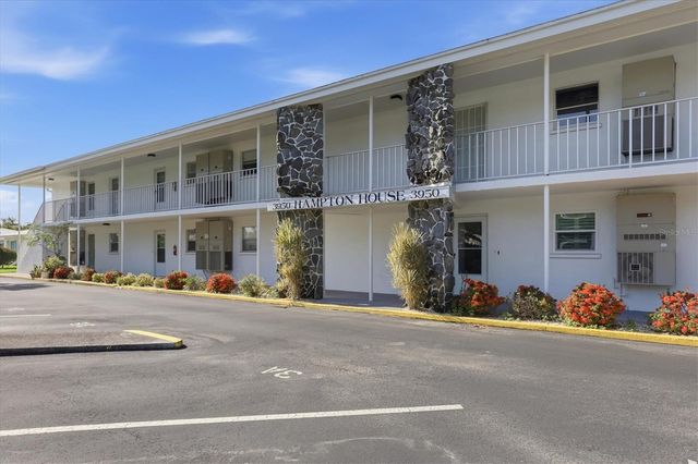 3950 ROXANE BOULEVARD 4A, Sarasota, FL 34235
