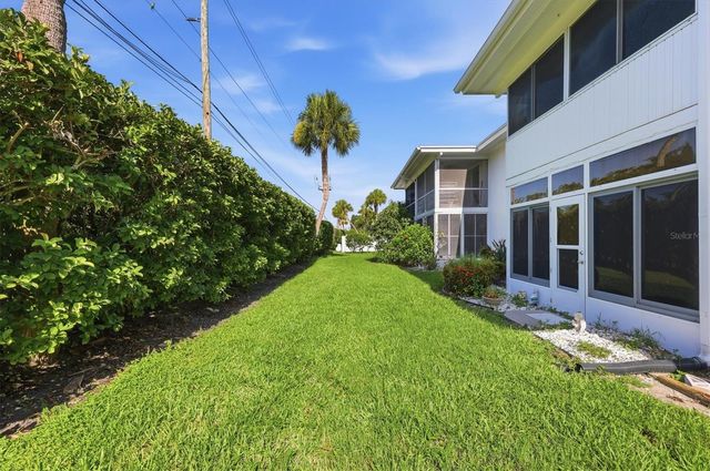 3950 ROXANE BOULEVARD 4A, Sarasota, FL 34235