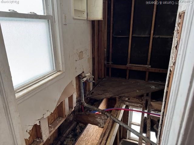 16166 W Parkway Street, Detroit, MI 48219