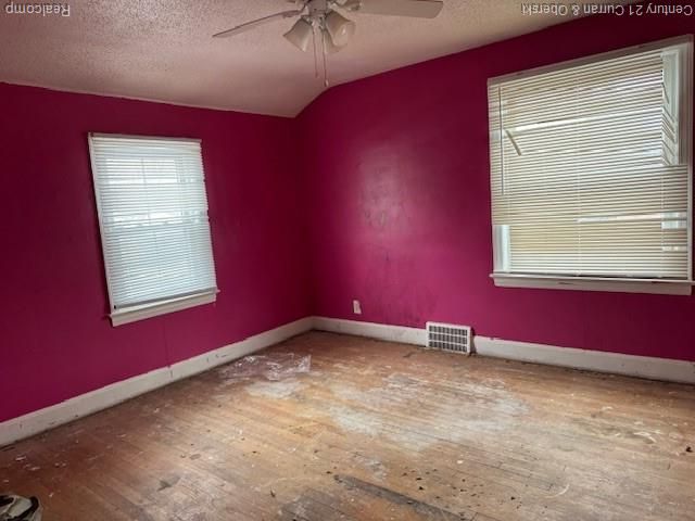 16166 W Parkway Street, Detroit, MI 48219