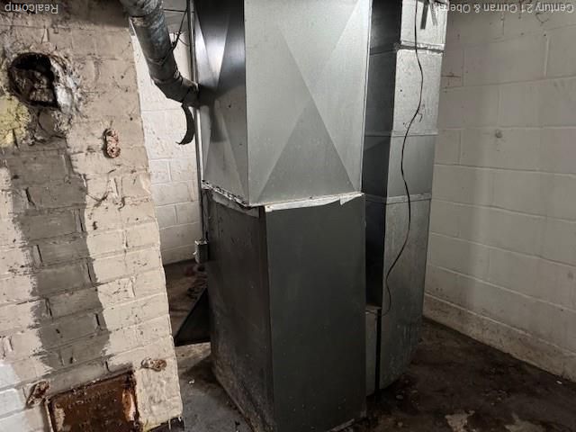 16166 W Parkway Street, Detroit, MI 48219