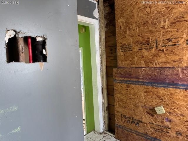 16166 W Parkway Street, Detroit, MI 48219