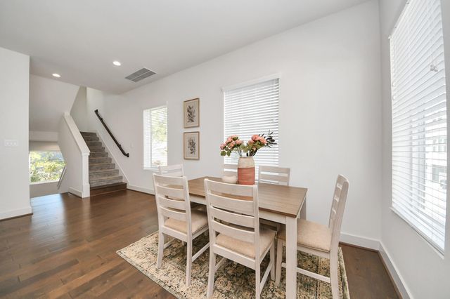 4810 Martin Oaks Lane, Houston, TX 77018