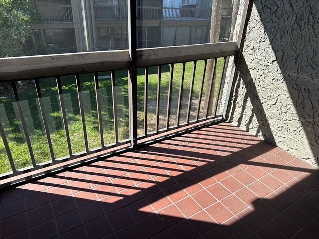 6328 NEWTOWN CIRCLE 28B3, Tampa, FL 33615