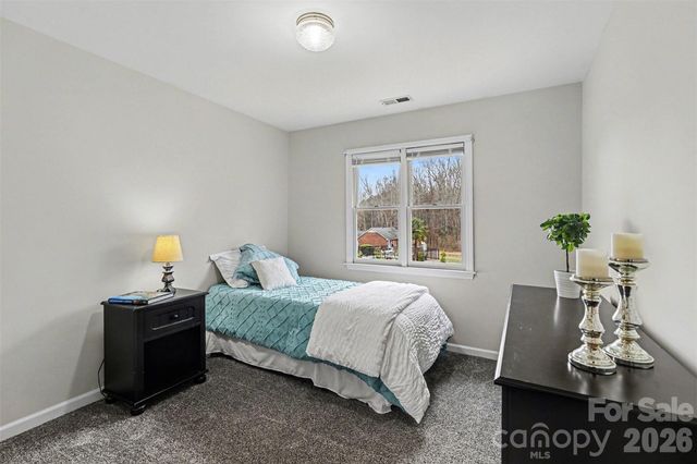 300 Kilmer Lane, Mooresville, NC 28115