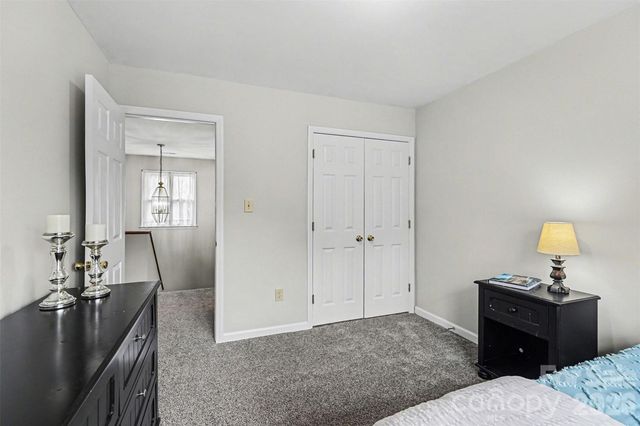 300 Kilmer Lane, Mooresville, NC 28115