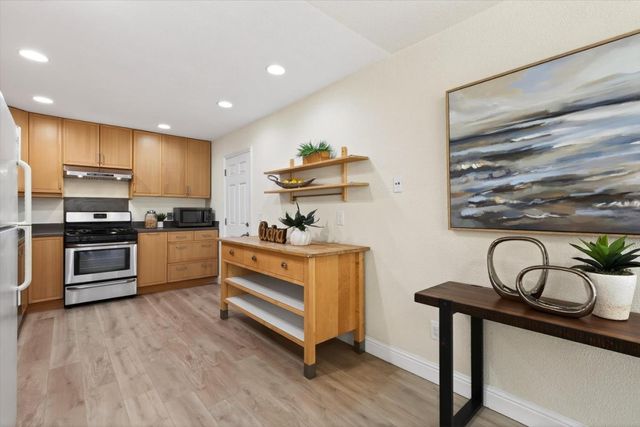 512 Lanfair Circle, San Jose, CA 95136