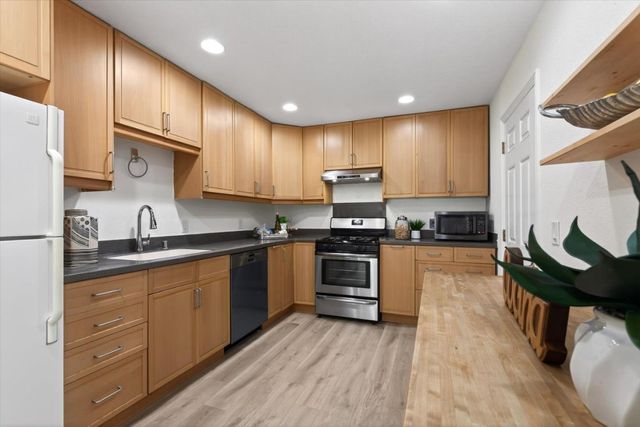 512 Lanfair Circle, San Jose, CA 95136