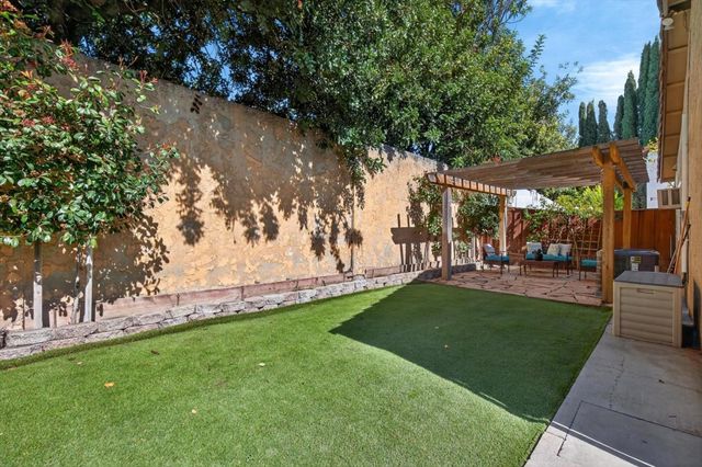 512 Lanfair Circle, San Jose, CA 95136