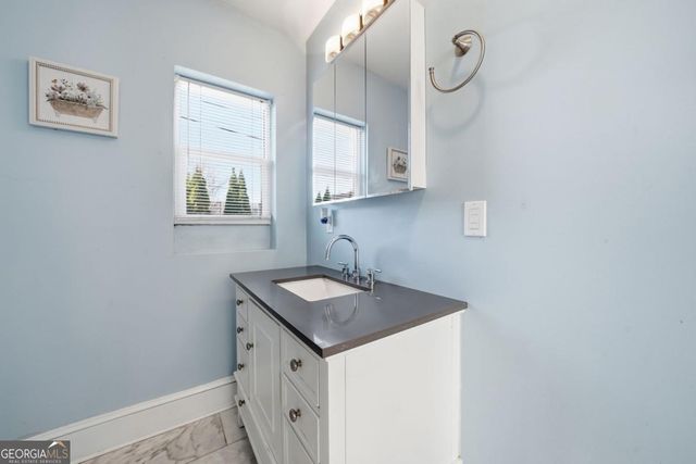 1420 Sylvan Road SW, Atlanta, GA 30310