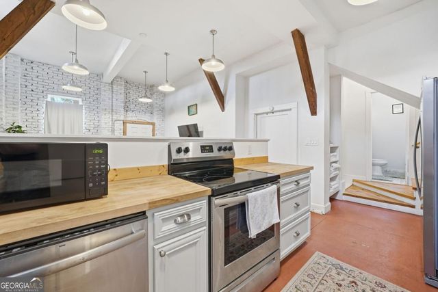 1420 Sylvan Road SW, Atlanta, GA 30310