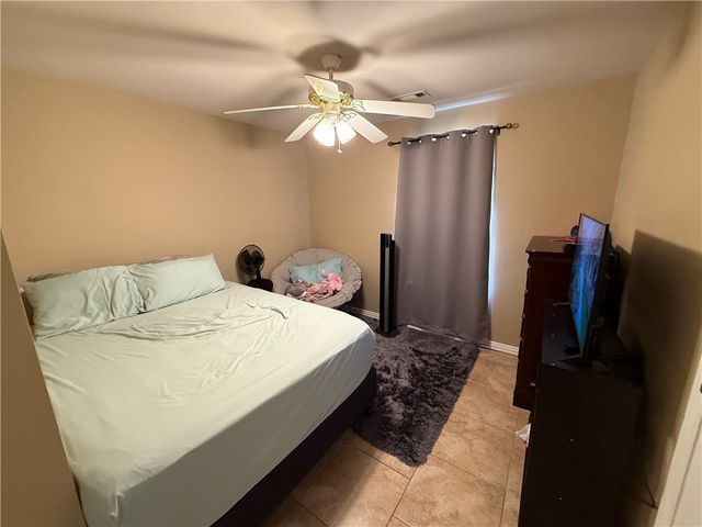 6297 W Milliken Bend, Fayetteville, AR 72704