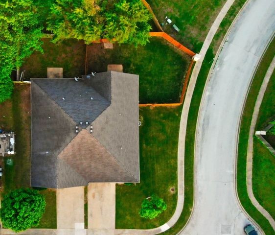 6297 W Milliken Bend, Fayetteville, AR 72704