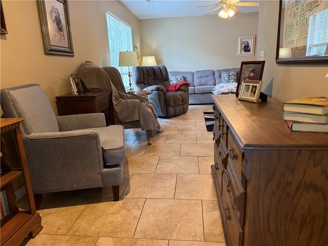 6297 W Milliken Bend, Fayetteville, AR 72704