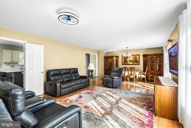 103 HIDDEN LAKE DR, Montross, VA 22520