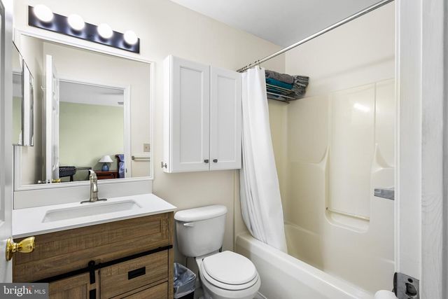 103 HIDDEN LAKE DR, Montross, VA 22520