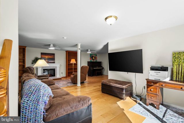 103 HIDDEN LAKE DR, Montross, VA 22520